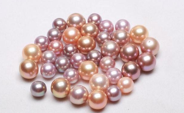 many zhuji pearls